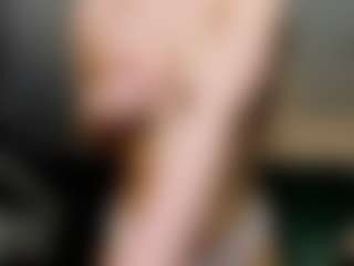 Mia's Live Sex Cam Show