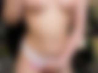 Mia's Live Sex Cam Show