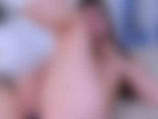 Live cam show with Mia - Butt Plug on Soda Cam