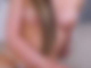 Mia's Live Sex Cam Show