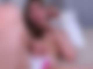 Mia's Live Sex Cam Show