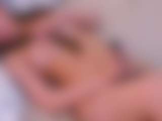Live cam show with Mia - Upskirt on mypornchat.com
