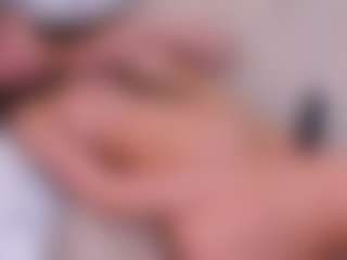 Live cam show with Mia - Muscle on instabang