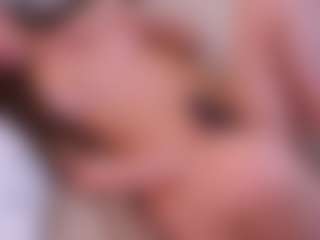 Live cam show with Mia - Butt Plug on Instabang
