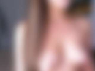 Mia's Live Sex Cam Show