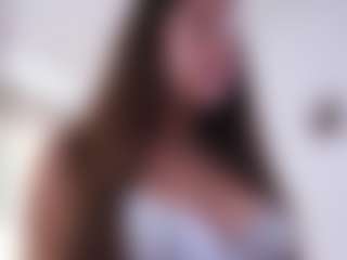 Mia's Live Sex Cam Show