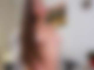 Mia's Live Sex Cam Show