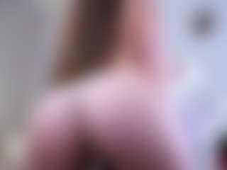 Live cam show with Mia - Cosplay Young Adult on CamSodaAdn