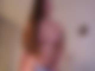 Mia's Live Sex Cam Show