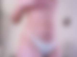 Mia's Live Sex Cam Show