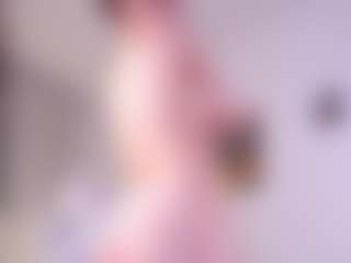 Live cam show with Mia - Joi on hrnylive.com