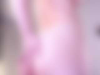 Live cam show with Mia - Upskirt on eurowanks.com