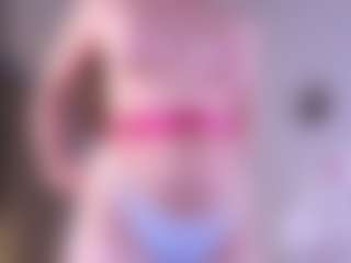 Live cam show with Mia - Role Play on PervPlay.com