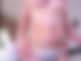 Mia's Live Sex Cam Show