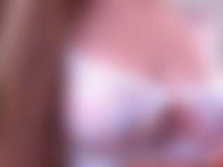 Live cam show with Mia - Cosplay Big Tits on Camsoda