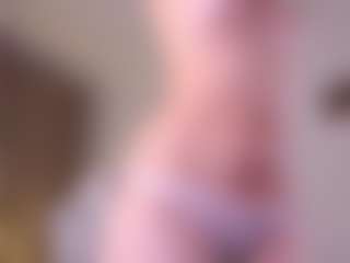 Live cam show with Mia - Butt Plug on Mixed Magazine Live