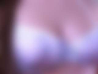 Mia's Live Sex Cam Show