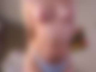 Mia's Live Sex Cam Show