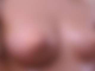 Live cam show with Mia - Upskirt on nudelive.tv