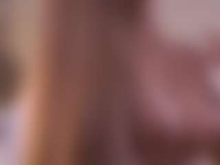 Live cam show with Mia - Muscle on Camsoda