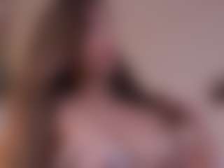Live cam show with Mia - Raven Hair on fapnchat