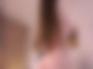 Live cam show with Mia - Joi on camtv