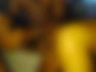 MamiSquirts11's Live Sex Cam Show
