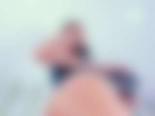 LaurenBellucci's Live Sex Cam Show