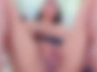 LaurenBellucci's Live Sex Cam Show