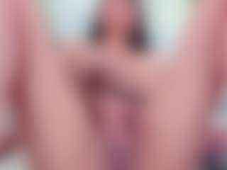 LaurenBellucci's Live Sex Cam Show