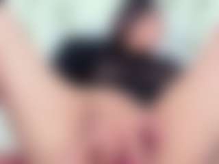 LaurenBellucci's Live Sex Cam Show