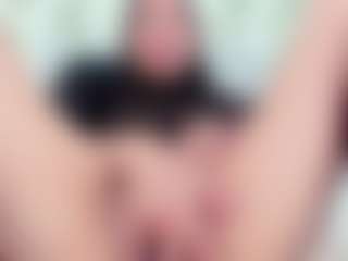 LaurenBellucci's Live Sex Cam Show