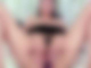 LaurenBellucci's Live Sex Cam Show