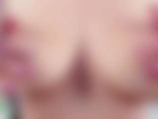 LaurenBellucci's Live Sex Cam Show