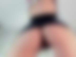 LaurenBellucci's Live Sex Cam Show