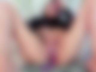 LaurenBellucci's Live Sex Cam Show