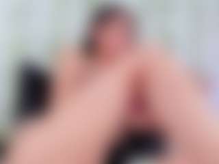LaurenBellucci's Live Sex Cam Show