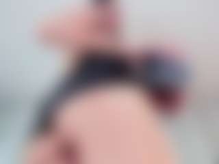 LaurenBellucci's Live Sex Cam Show