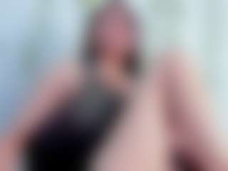 Live cam show with LaurenBellucci - Latina MILF on Free Soda | colombia