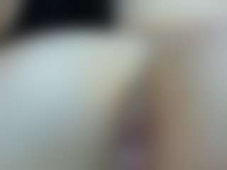 Live cam show with lizzetmia68 - Domination on SmokeAndPoke
