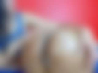 Live cam show with lizzetmia68 - Brown Hair on Gym Cam Girls