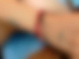 Live cam show with Me and my Sexy Teen Girlfriends - Spank on Camsoda
