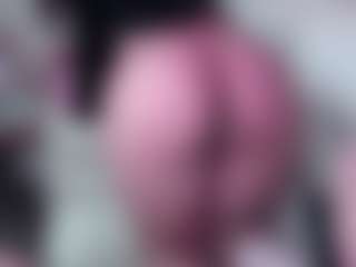 Live cam show with MATERIAXXXTAR - Cum on Latina Girls