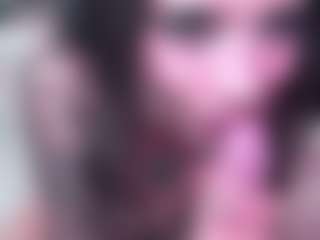 Live cam show with MATERIAXXXTAR - Strip on Camming Site