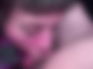 MATERIAXXXTAR's Live Sex Cam Show