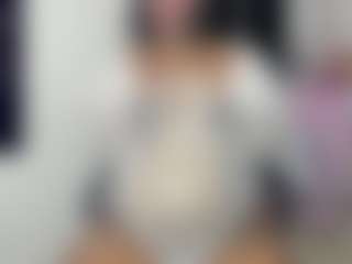 Miss-Diamonds's Live Sex Cam Show