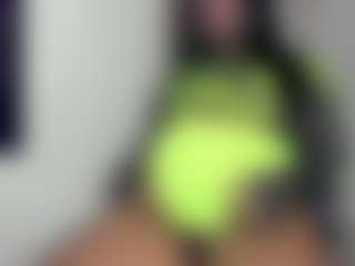 Miss-Diamonds's Live Sex Cam Show