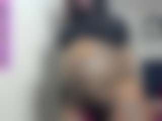 Miss-Diamonds's Live Sex Cam Show