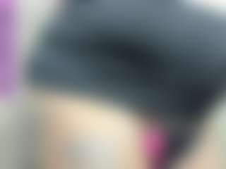 Live cam show with Miss-Diamonds - Black Fetish on camtv