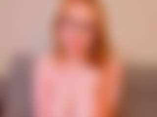 Live cam show with MiyokoGerwin - Green Eyes on makecum.org
